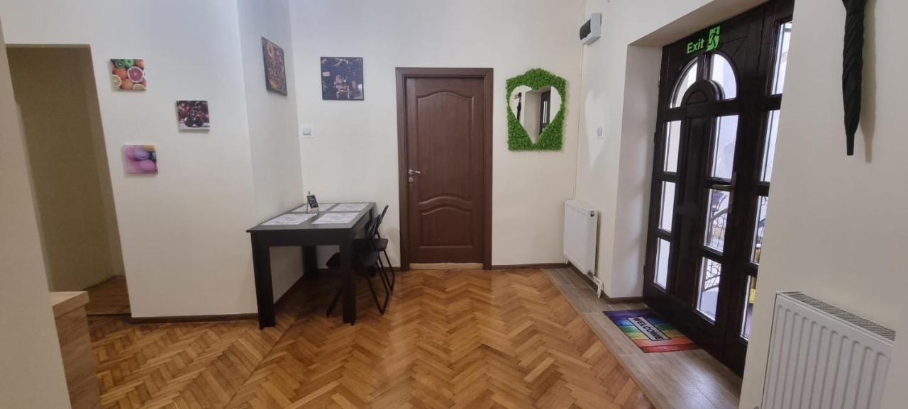 Happy Mood Apartment 5 Braşov Esterno foto