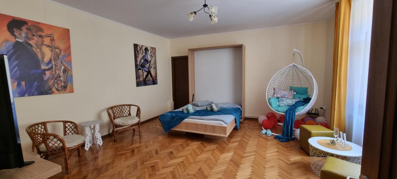 Happy Mood Apartment 5 Braşov Esterno foto