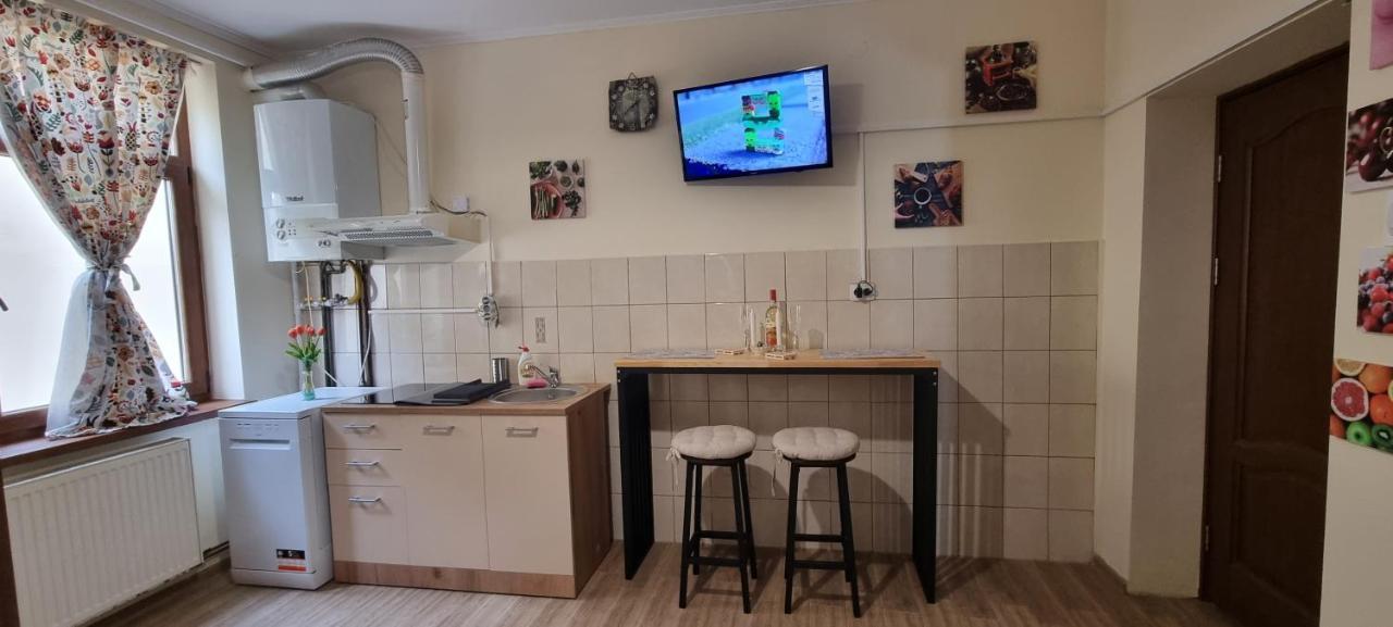 Happy Mood Apartment 5 Braşov Esterno foto